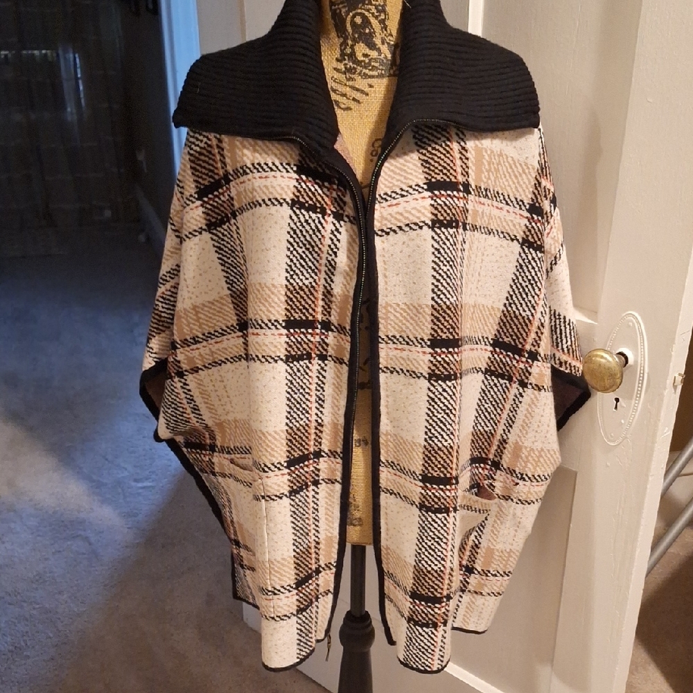 Tahari Black and Red Textured Garment